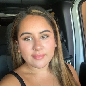 Meet your Posher, Diane